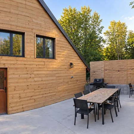 Chalet Le De *